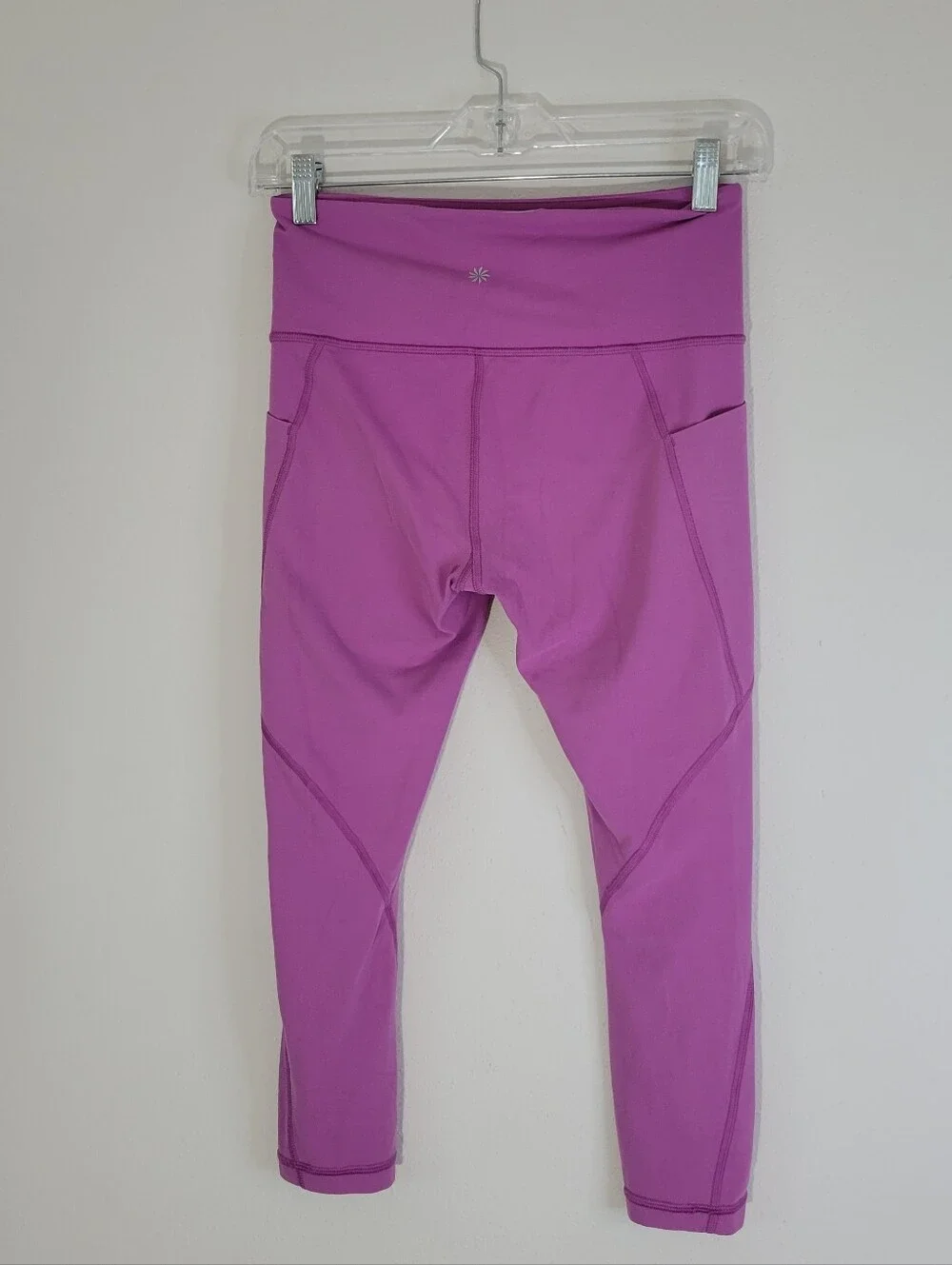 Athleta Women Size S Purple Active Capri Leggings